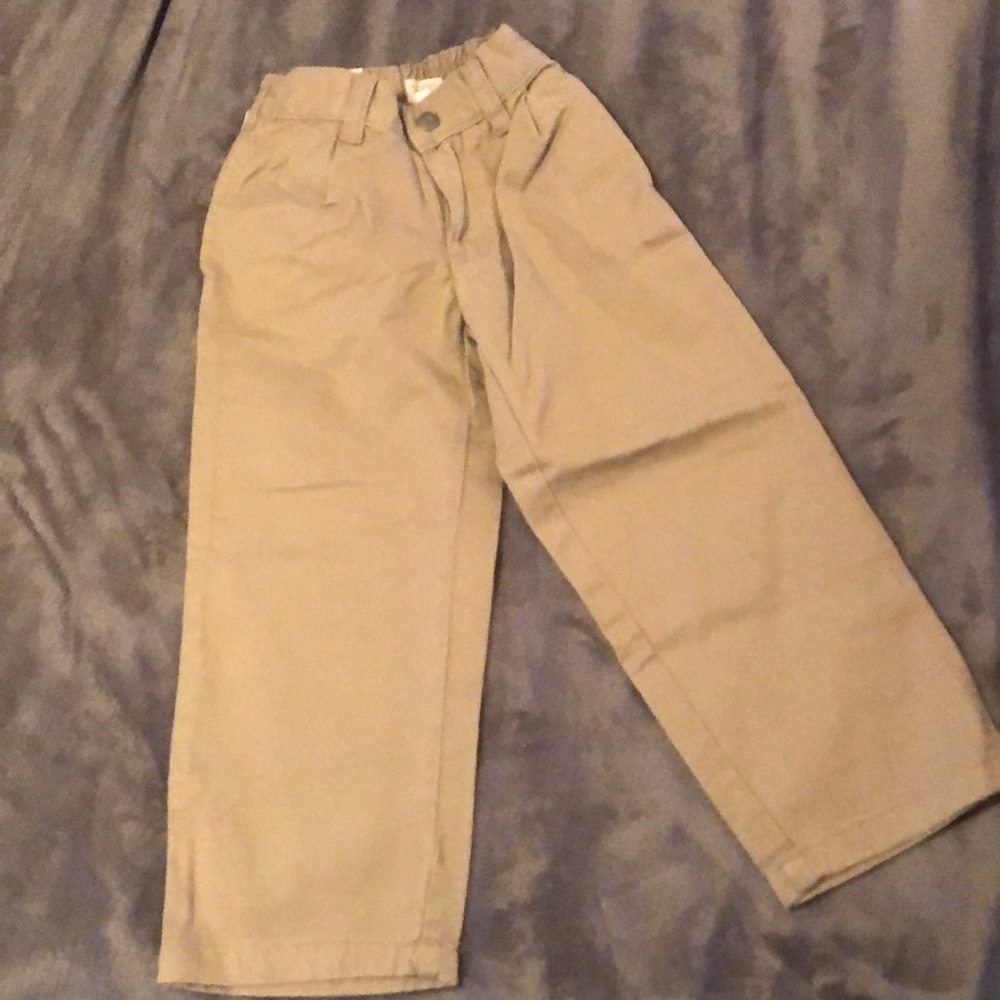 Old Navy New Boys Khaki Pants